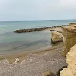 Lara 600 Metri Dal Mare *
