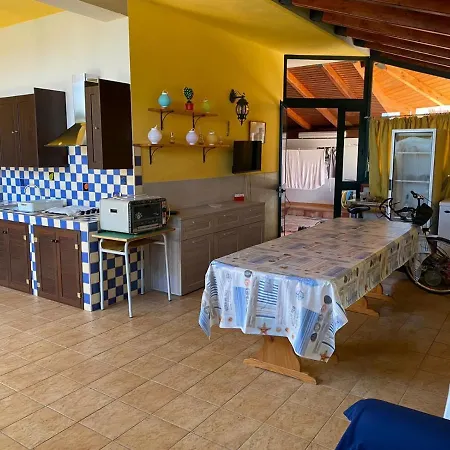 Lara 600 Metri Dal Mare Casa vacanze